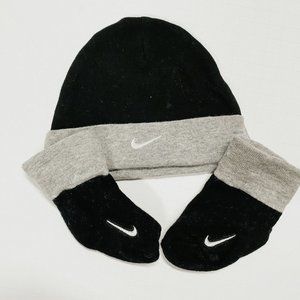 Nike NB Beanie and Sock Set
